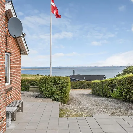 Velholdt Med Smuk Udsigt Sj35 * ليمفج