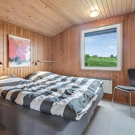 Velholdt Med Smuk Udsigt Sj35 Feriehus *